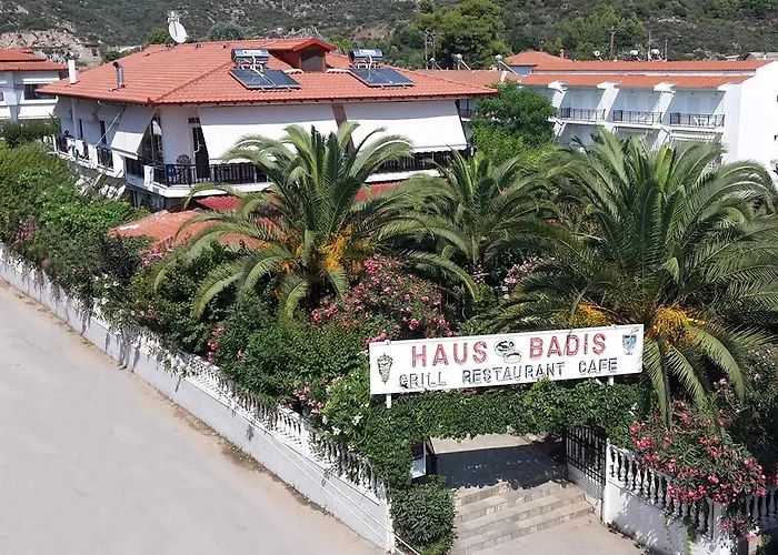 Badis Haus Toroni