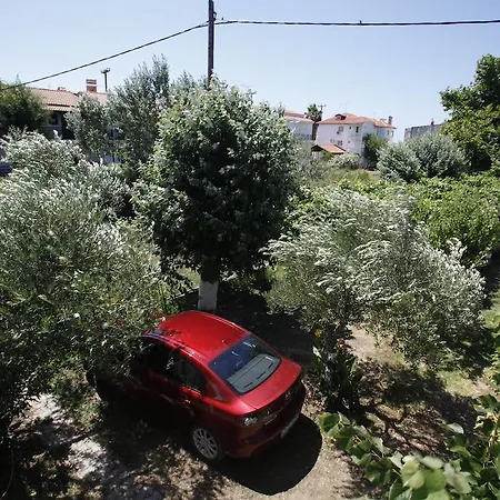 Badis Haus Toroni