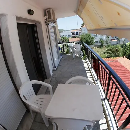 Apartmán Badis Haus Toroni