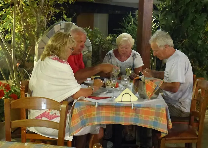 Badis Haus Appartement Toroni